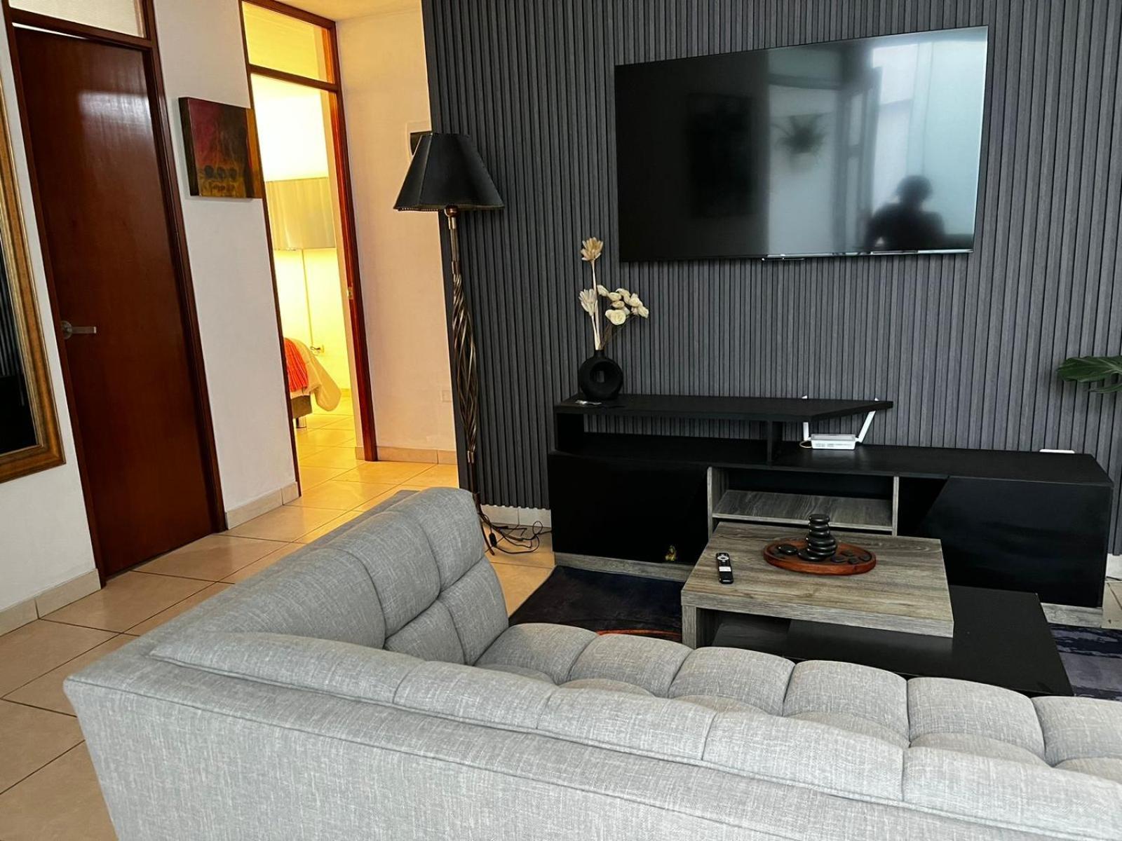 Sumaq Airport Apartment Lima Bagian luar foto